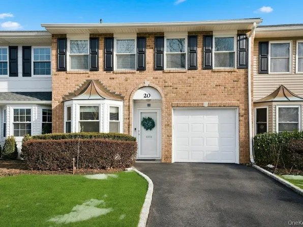 20 Manors Drive, Jericho, NY 11753