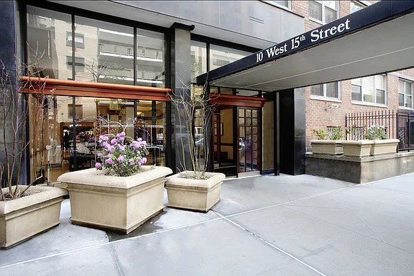 Sold by Halstead Real Estate | media 14