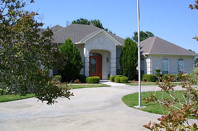 1st image of 7182 Fm Road 2451
