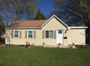 107 Pinkerton St, Liverpool, NY 13088
