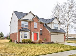 755 Oak Point Ln, Madison Heights, MI 48071