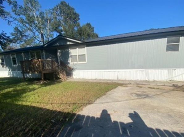 23349 Hedge Ln