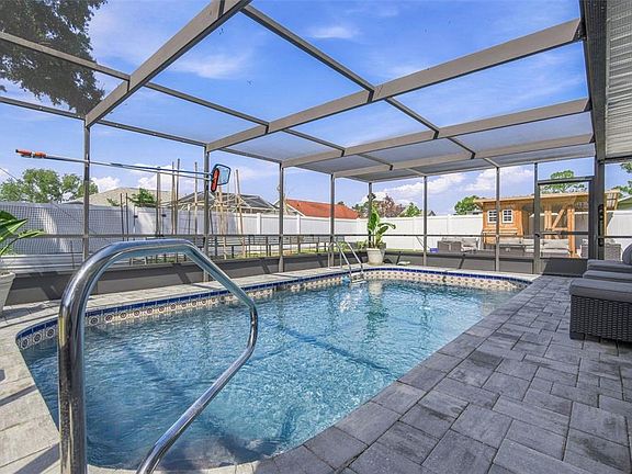 4th image of 4211 AUGUSTINE ROAD