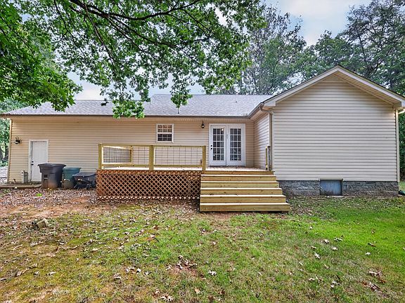 5th image of 329 Fazio Ct