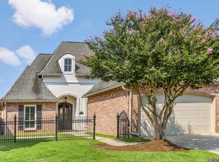 11015 N Shoreline Ave, Baton Rouge, LA 70809