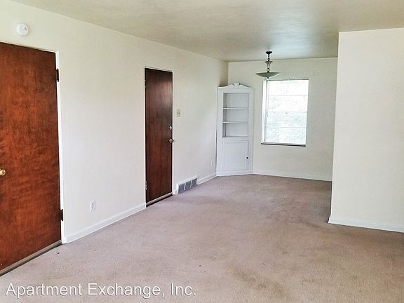 3rd image of 6200 Nagel Ave APT 2S