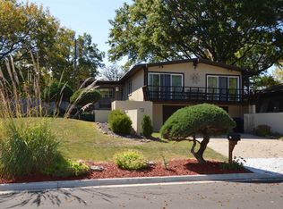 4709 SW Twilight Dr, Topeka, KS 66614