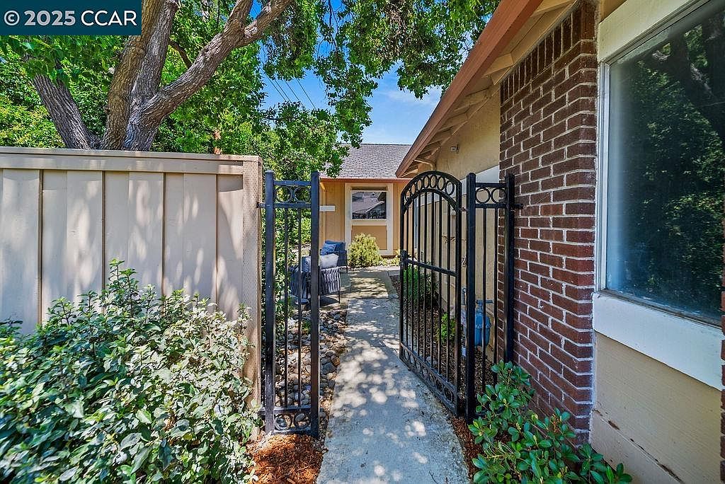 672 Savoy Ct, Walnut Creek, CA 94598 | Zillow