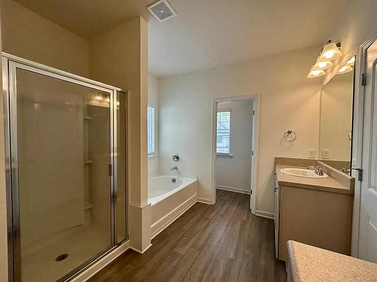 194 Bryon Ln — Photo 29