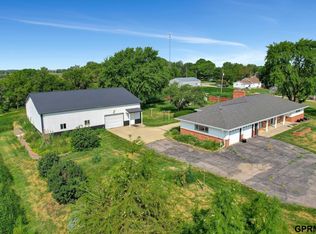 825 7th St, Adams, NE 68301