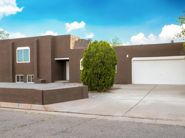 303 Oreja De Oro Dr SE, Rio Rancho, NM 87124