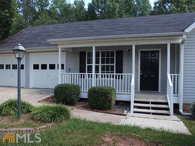 1st image of 335 Willow Ln
