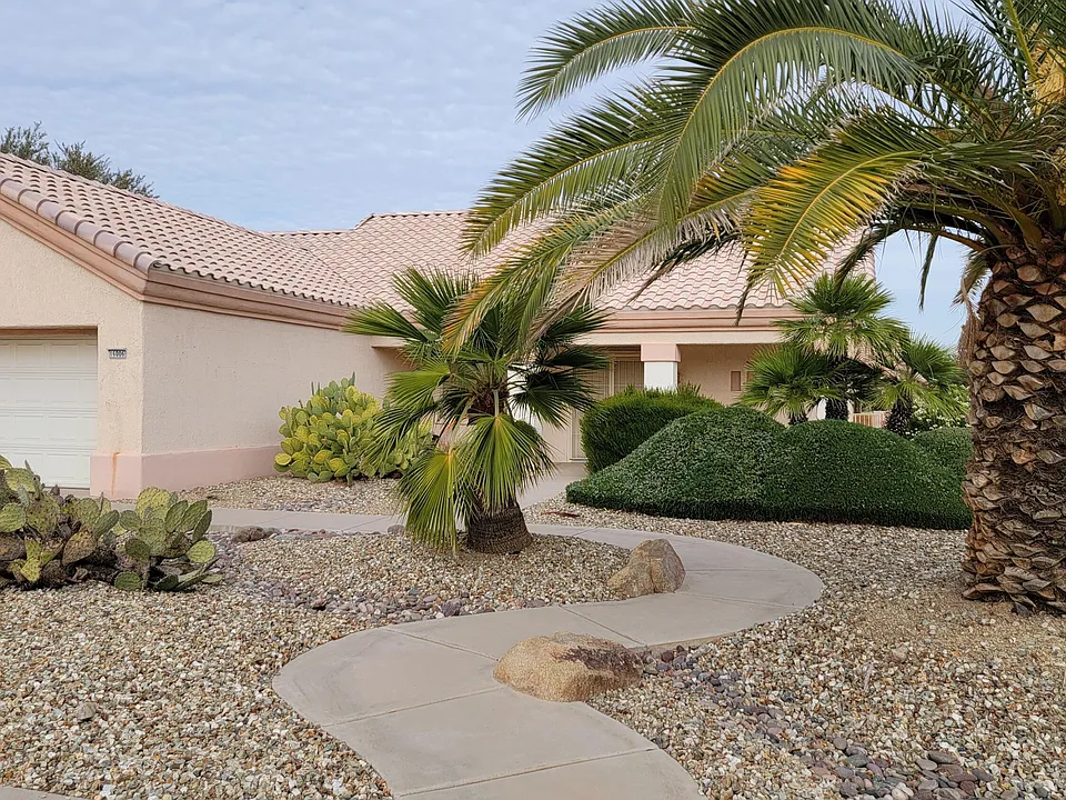 16006 W Sentinel Dr