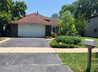 18617 Carpenter St, Homewood, IL 60430