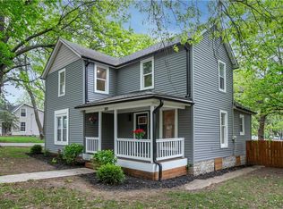 300 SE 1st St, Lees Summit, MO 64063