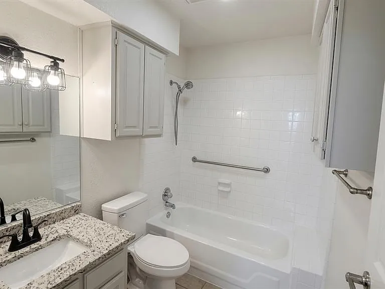 215 Mountainview Dr — Photo 12