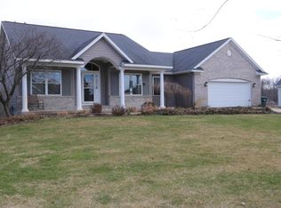 10338 Chinook Dr, Allendale, MI 49401