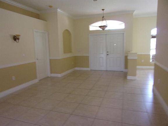 2nd image of 3637 SW Rosardo St