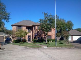 1618 Inverness Ln, Pearland, TX 77581