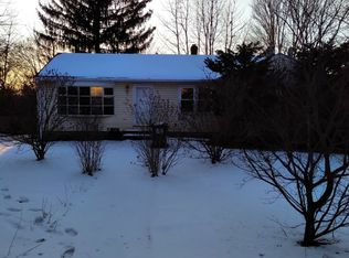 1 Westview Rd, Troy, NY 12182