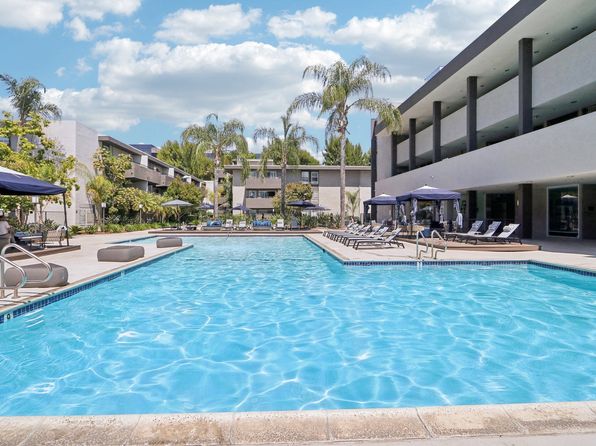 15446 Sherman Way #2333