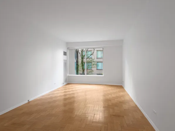 205 East 68th Street image 1 of 5