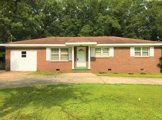 2020 Woodland Dr, Dothan, AL 36301