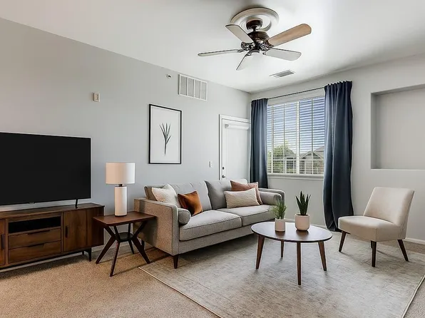 2672 S Cathay Way Bldg 7 #304, Aurora, CO 80013