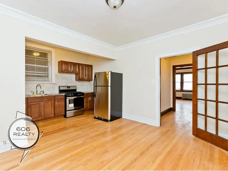 6833 W 21st St #1E — Photo 1