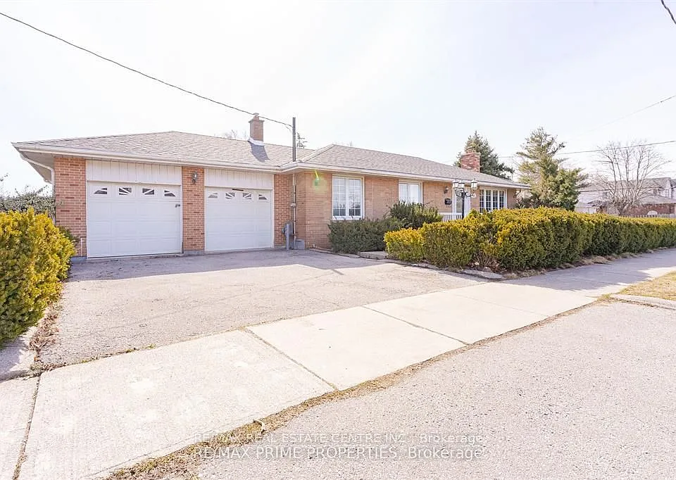 492 Pinegrove Rd