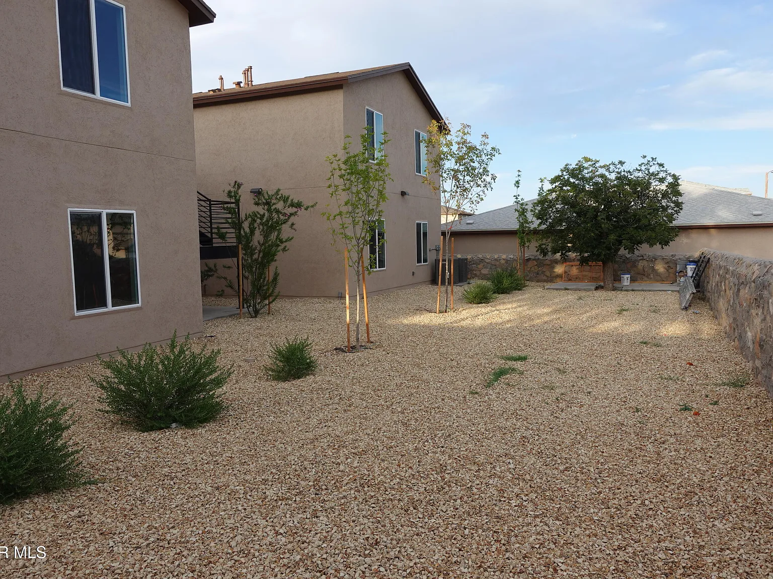 2 bed, 1.0 bath, 910 sqft, $1,250 — Photo 3