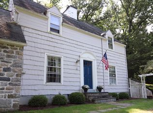 12 Turner Dr, Chappaqua, NY 10514