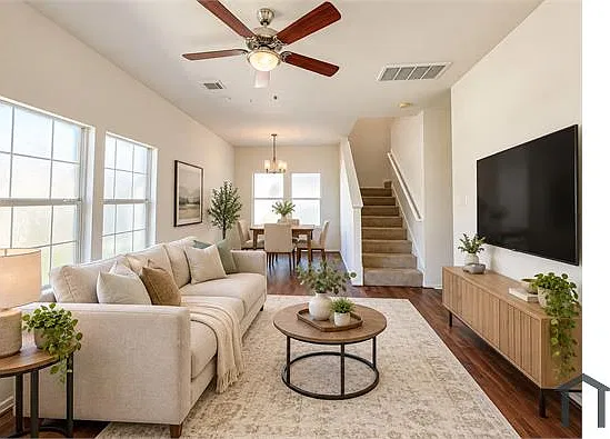 4 bed, 1638 sqft, $2,600 — Photo 2