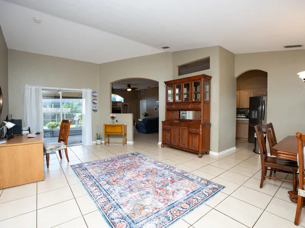 1042 SW Dartmouth Avenue, Port St Lucie, FL 34953