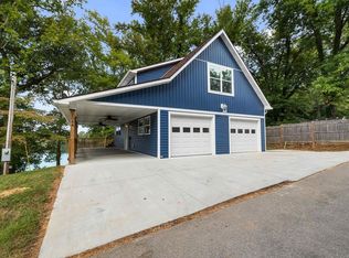 1084 Pleasure Point E, Maceo, KY 42355