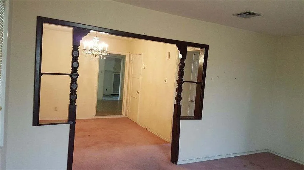 3 bed, 1296 sqft, $1,200 — Photo 4