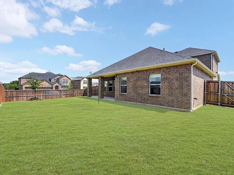 13400 Manuel Dr — Photo 31