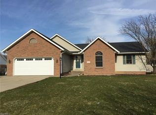 8117 Olde Eight Rd, Northfield, OH 44067