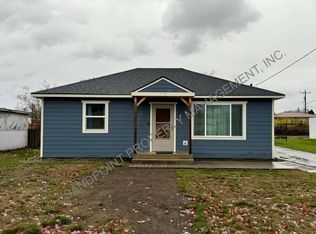 179 10th St, Priest River, ID 83856