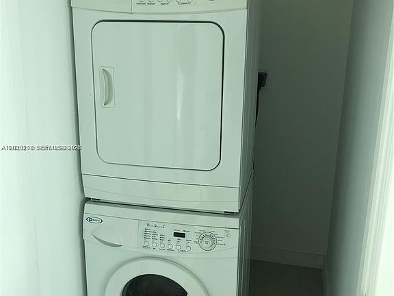 2nd image of 3301 NE 1st Ave APT H1003