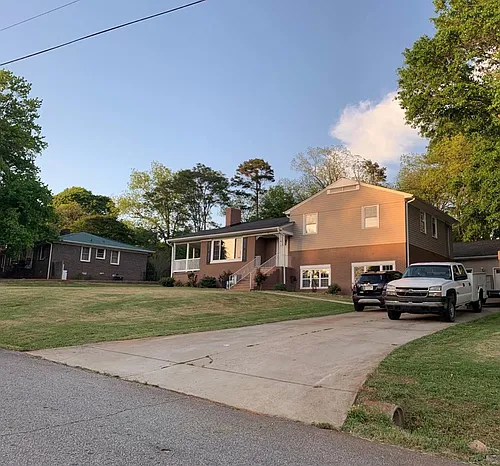 103 Hermitage Rd Photo 1