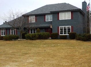 W229S5204 Hunters Holw, Waukesha, WI 53189