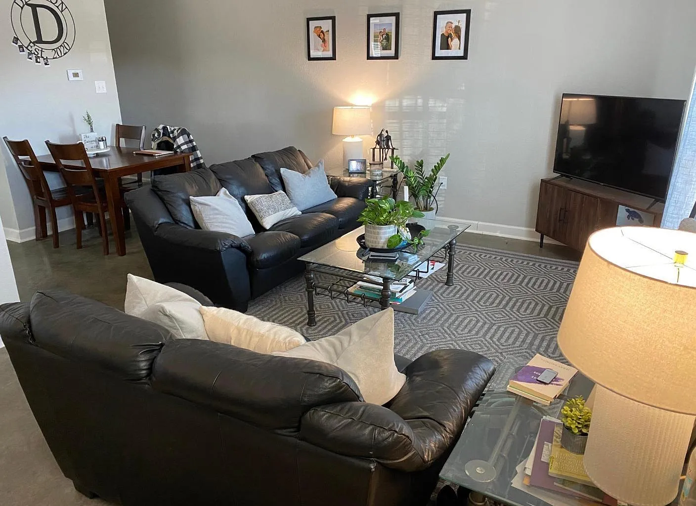 1525 Maxwell Jacob Dr — Photo 1