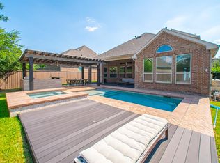 10 Ranchers Trl, Spring, TX 77389