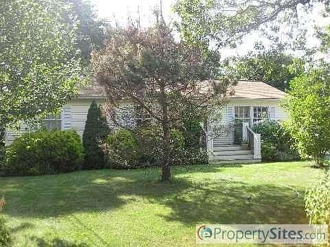 2nd image of 465 Puritan Dr