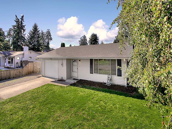 3rd image of 17002 20th Avenue Ct E