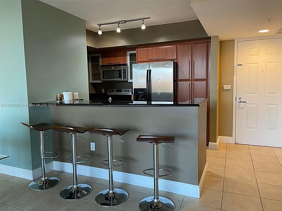 2nd image of 3232 Coral Way APT 405