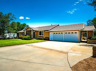 20876 Glen Oaks Ln, Tehachapi, CA 93561