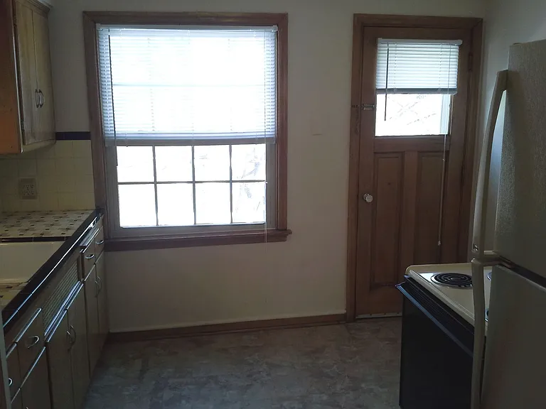7608 Eagle St — Photo 14