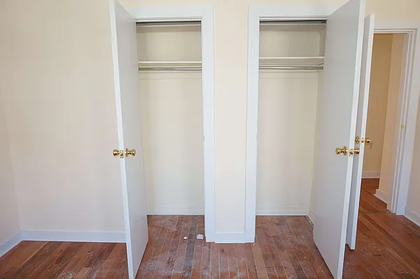 Rented by Clove Realty LLC | media 7